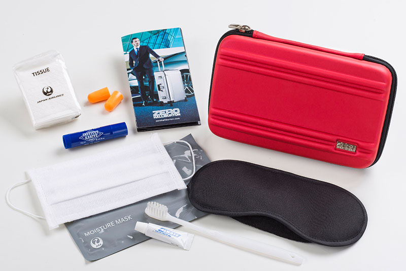 japan airlines amenity kit